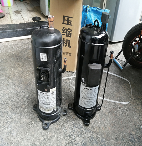 桑日中央空调压缩机的更换维修